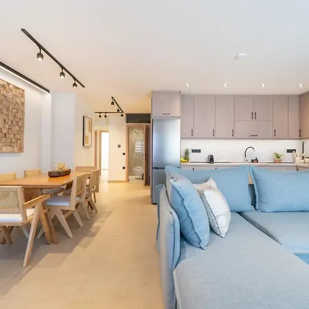 فيلة Porto Nuovo Luxury House