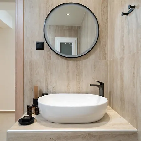 فيلة Porto Nuovo Luxury House *
